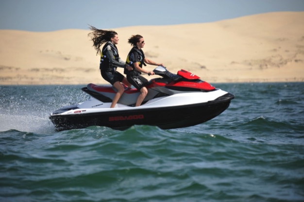 activités evjf arcachon - jetski arcachon