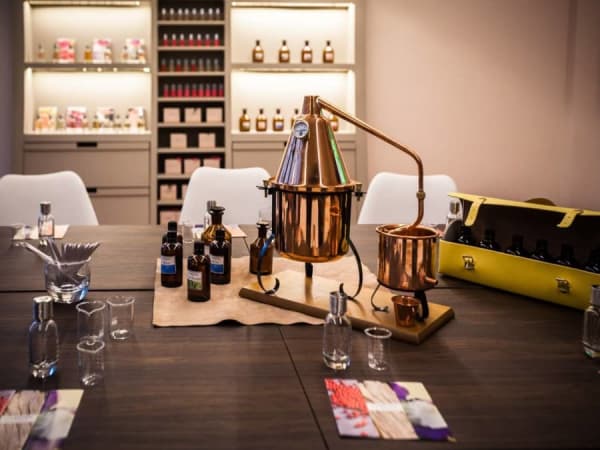 atelier création de parfum - meilleures idées evjf paris