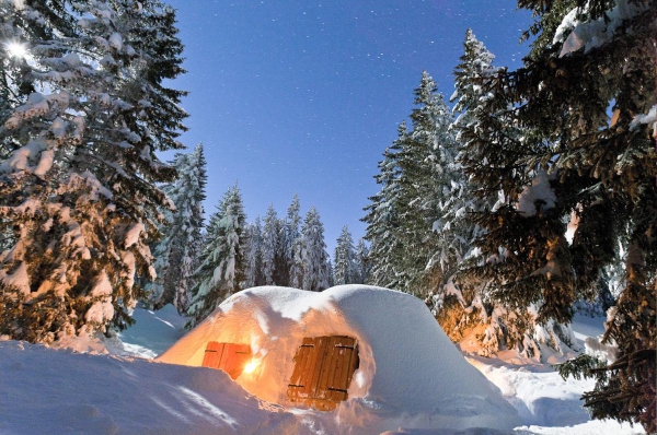 idées evjf annecy - nuit dans un igloo annecy