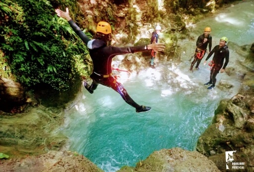 idées-evjf-montpellier-rafting-montpellier-1