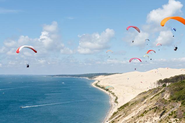 meilleures activités evjf arcachon - parapente à la dune du pilat