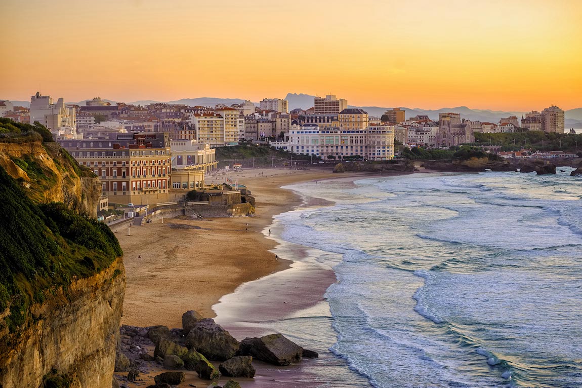 Biarritz est une des nouvelles villes à la mode pour organiser un enterrement de vie de jeune fille