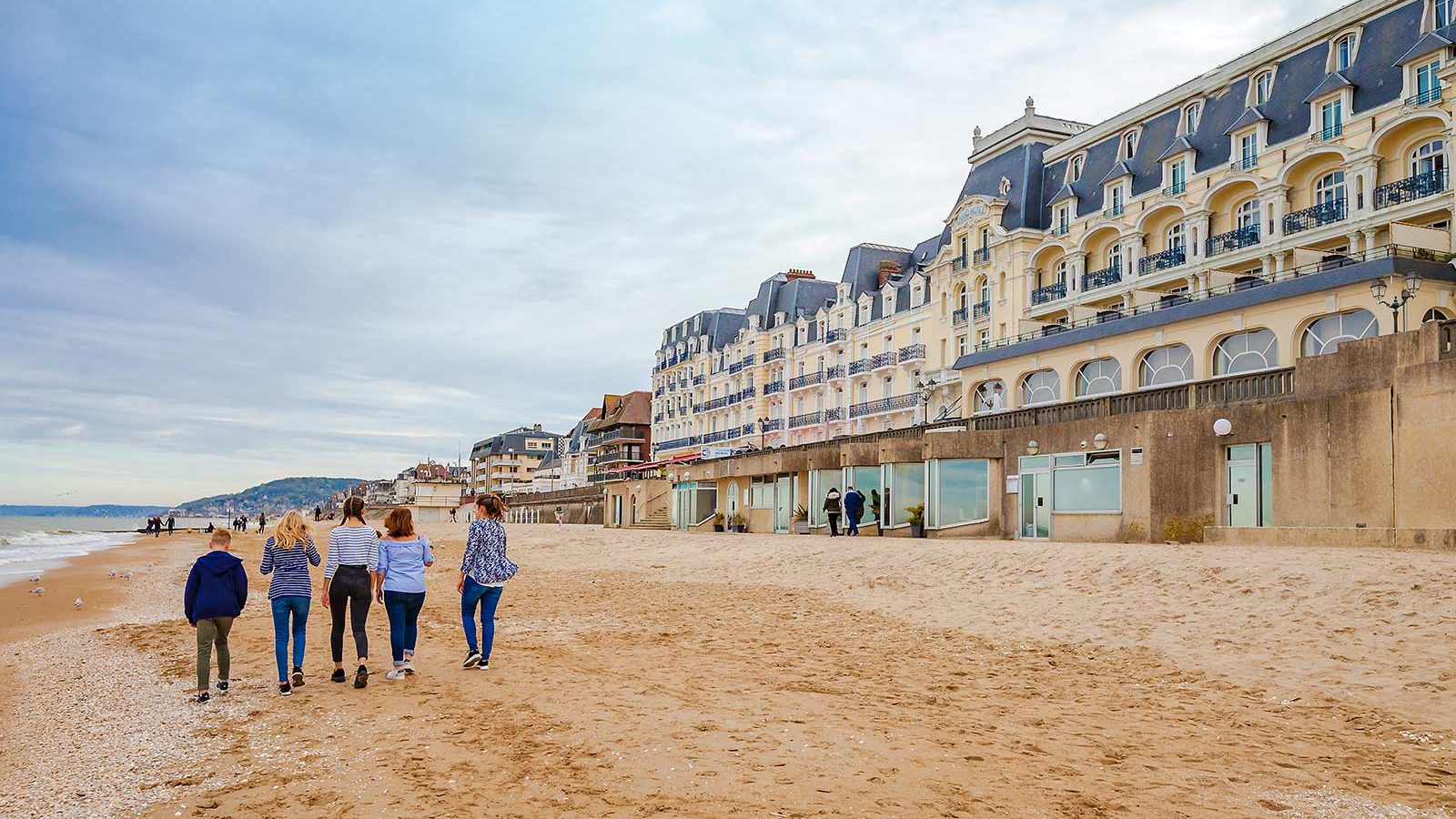 cabourg destination evjf à la mode