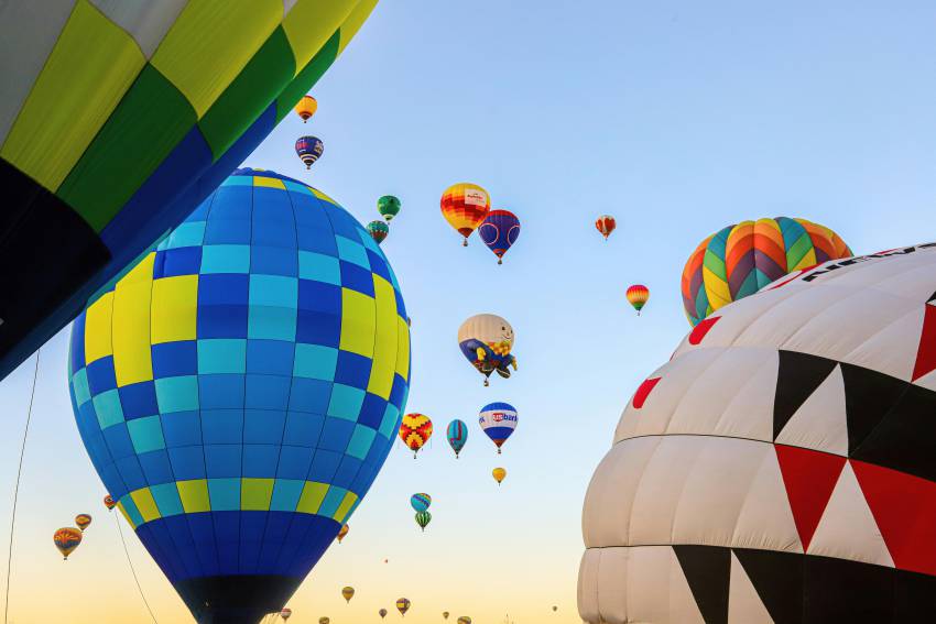 faire de la mongolfiere a madrid pour un evjf